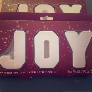 Yummy fall/winter bath bombs